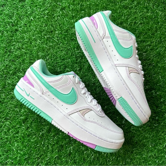 ✨New Nike Gamma Force White / Emerald Rise - Picture 8 of 8
